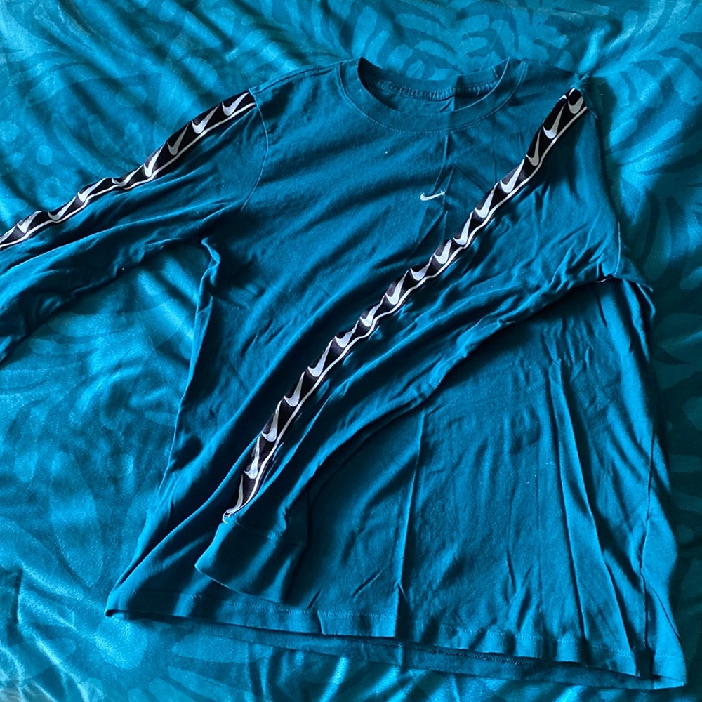 Nike Long Sleeve Shirt